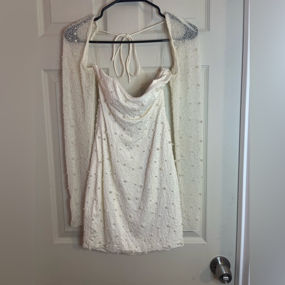 Only worn once, in perfect condition! - Picture 2 of 5